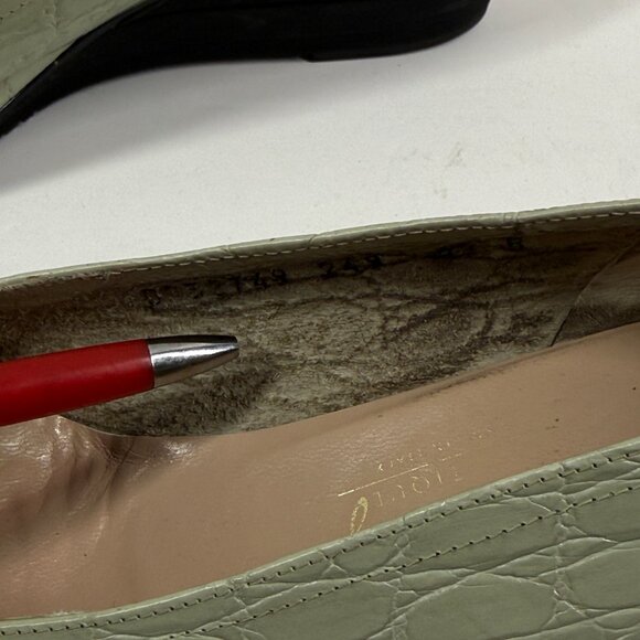 Vintage Salvatore Ferragamo Wedge Pumps Croc Embossed Leather Nile Green Sz 8.5 - Picture 13 of 16